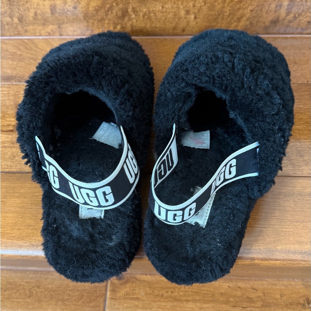 UGG Fluff Yeah Genuine Shearling Slide